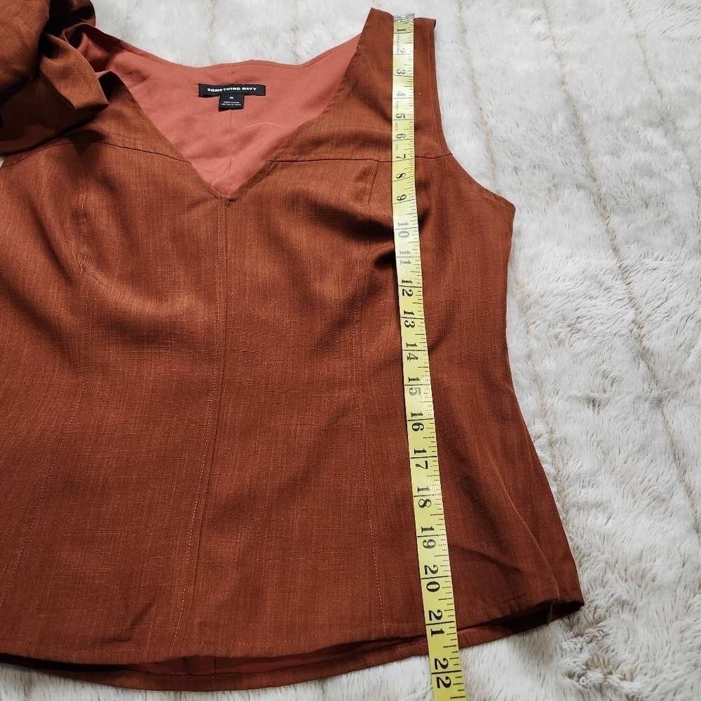 Perfect accent top😍 - Picture 13 of 16